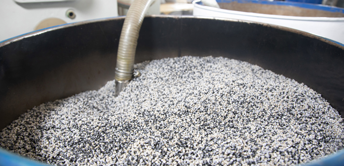 Plastic resin pellets